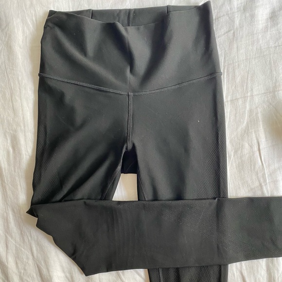 Lululemon Mapped Out leggings - Picture 1 of 4